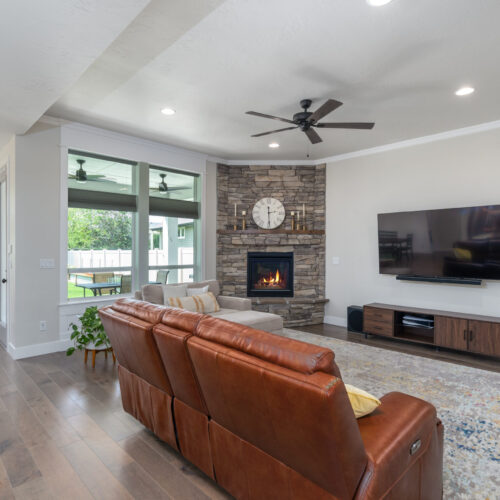 2641 Living Room 1