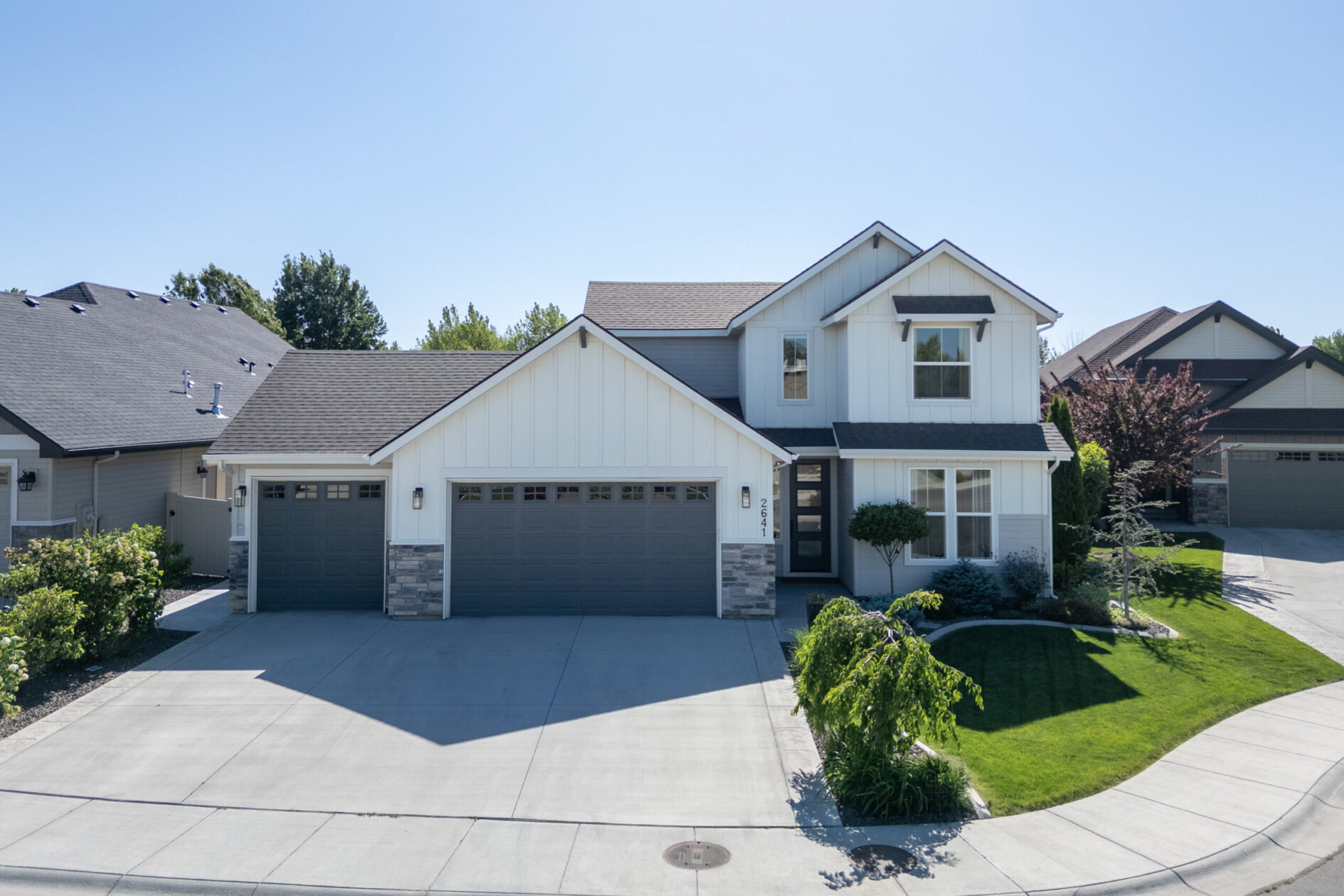 2641 Whitebird Lane-32