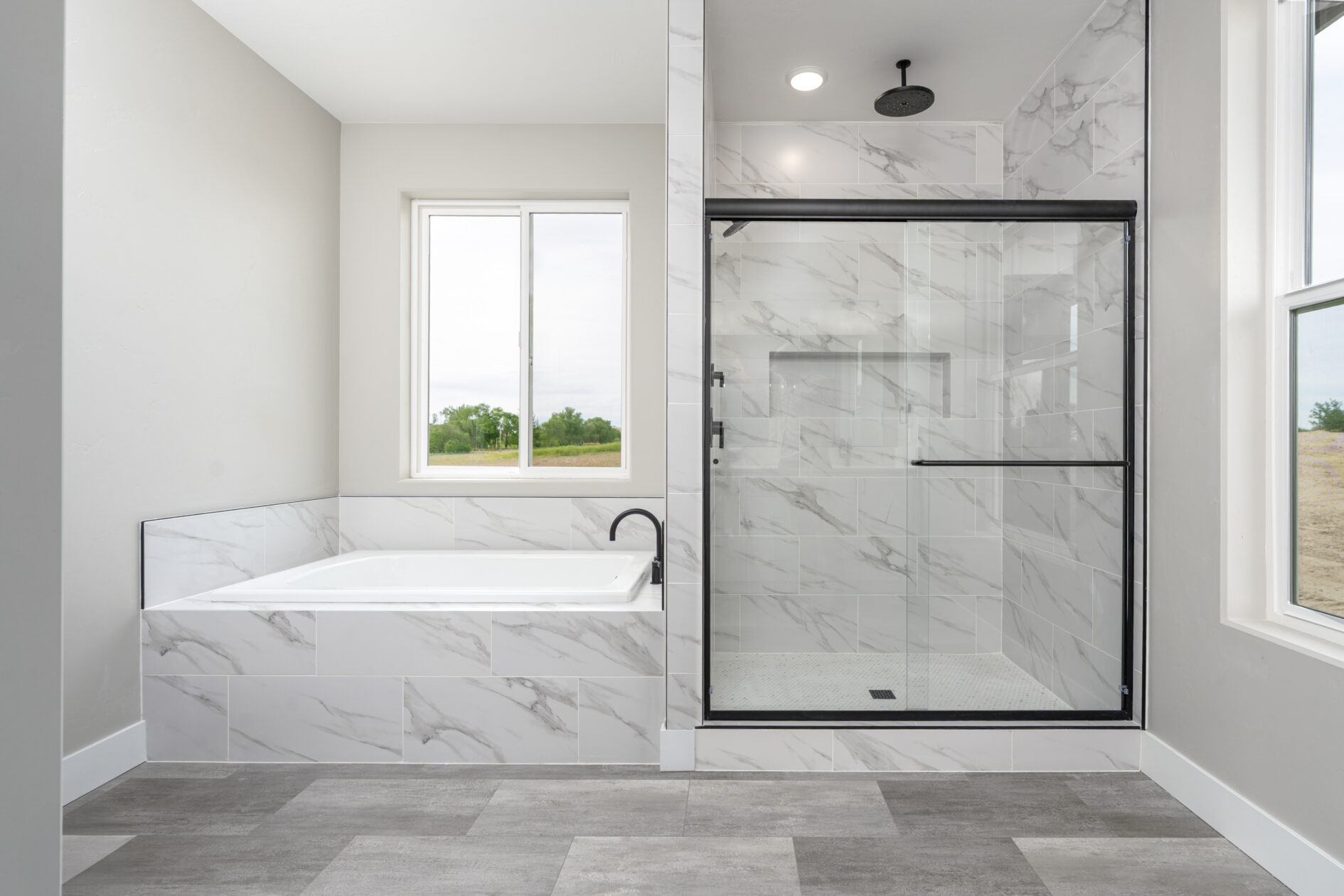 26819 Eodenbrook Bath and Shower